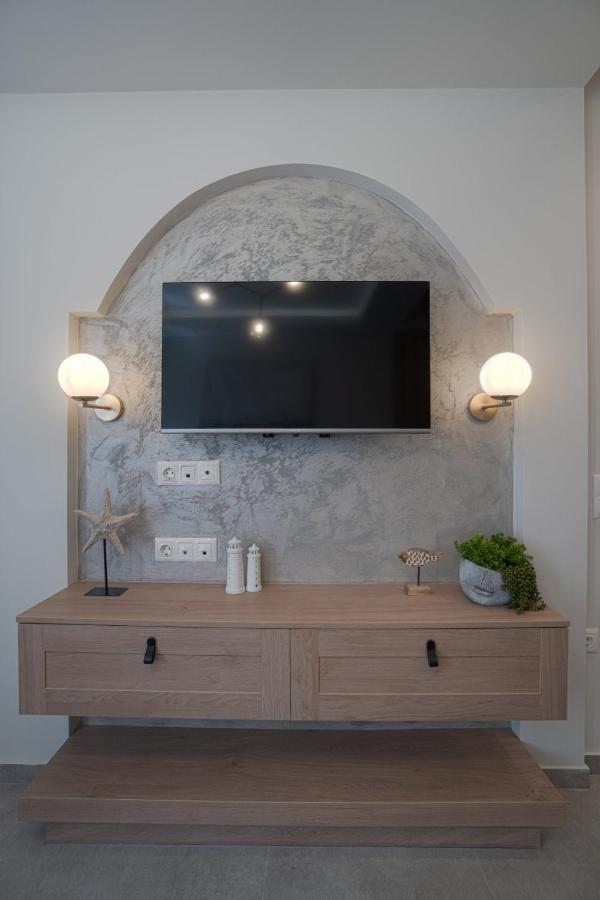 Khóra Sfakíon Jacuzzi Maisonette In Sfakia Center 'New 2023' 아파트 외부 사진